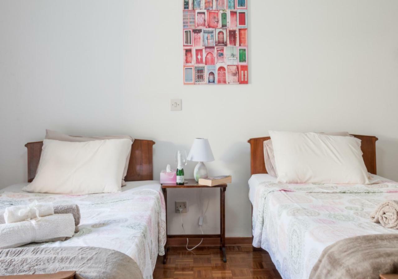 Sunny Family Home By The Beach Limisso Esterno foto