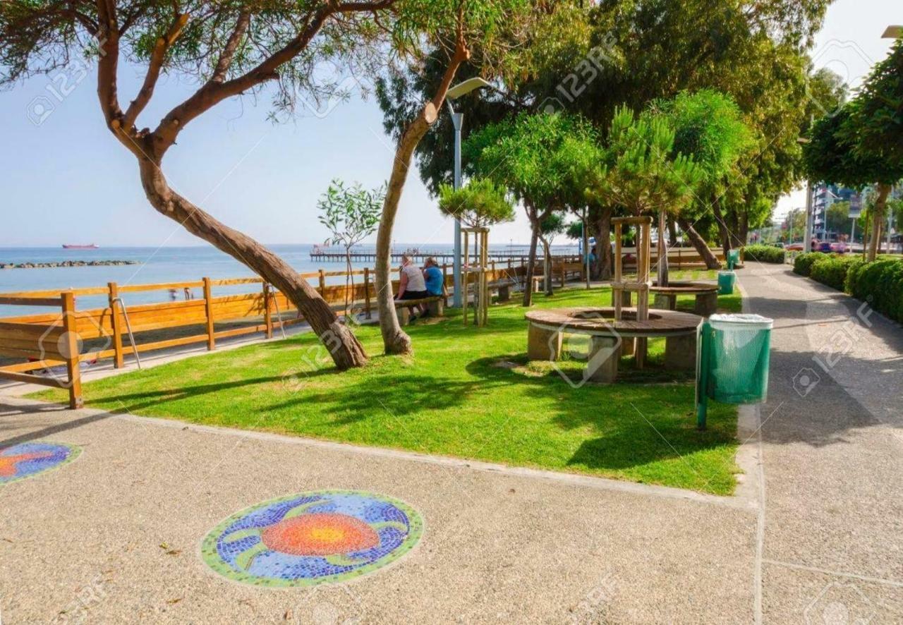 Sunny Family Home By The Beach Limisso Esterno foto